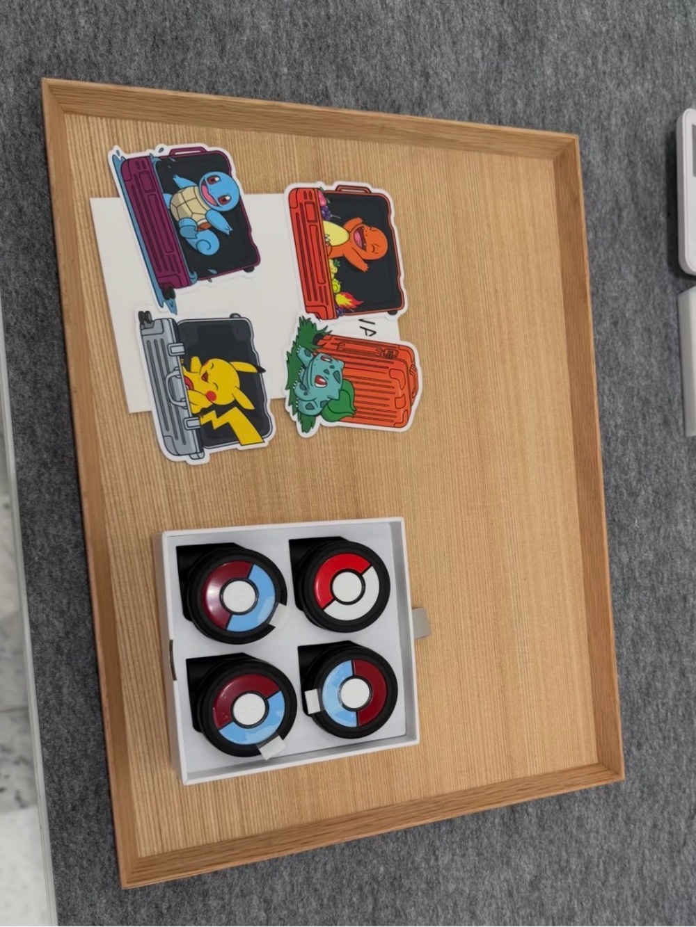 RIMOWA x Pokemon Wheel Set Pokemon "Red/White"